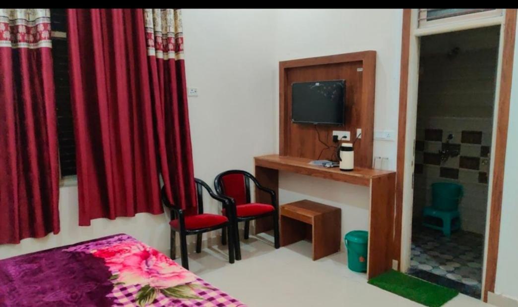 Hotel Kcr Agra (Uttar Pradesh) Zewnętrze zdjęcie